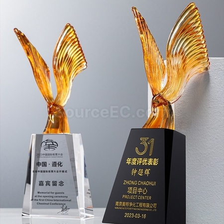 客製化飛鳥琉璃獎杯禮品